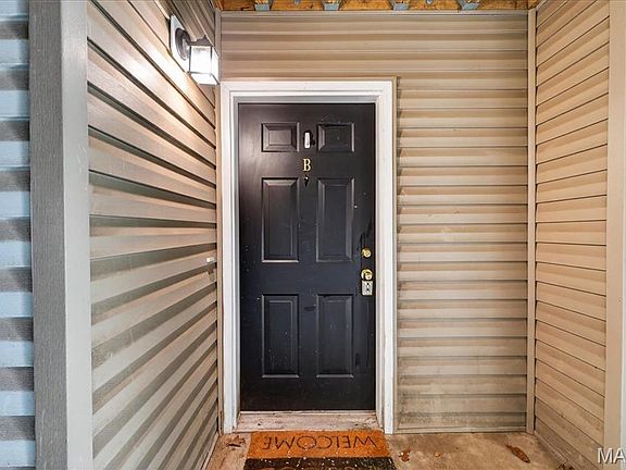 2nd image of 159 Brandy Mill Cir Unit B