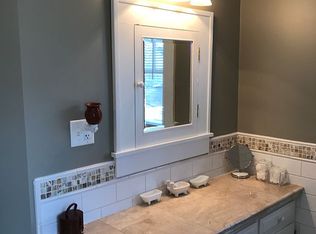 327 W State St, Pendleton, IN 46064