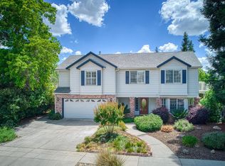 198 Decatur Ave, Clovis, CA 93611