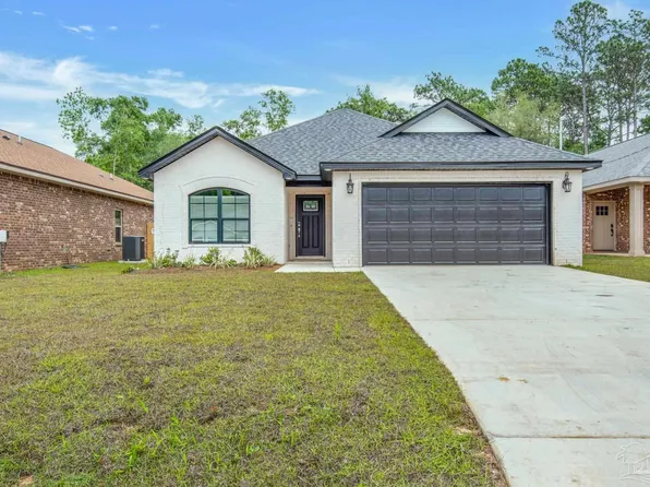 3030 N 20th Ave, Milton, FL 32583