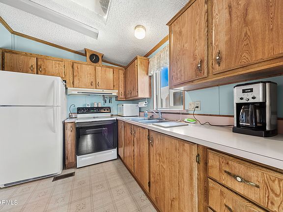 5th image of 17200 W BELL Road #1546