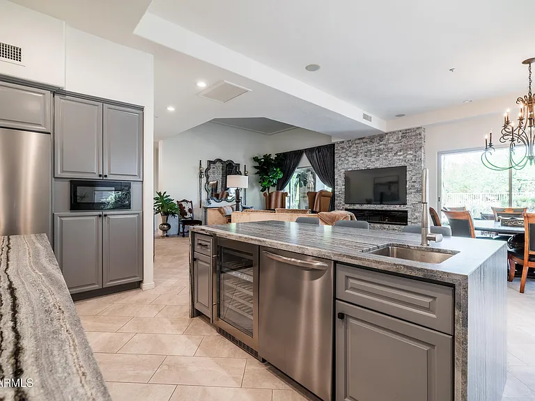 7020 E Mighty Saguaro Way — Photo 11