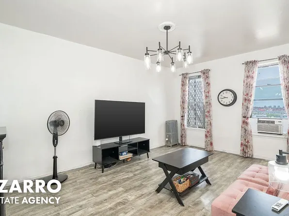645 Barretto St #4J, Bronx, NY 10474