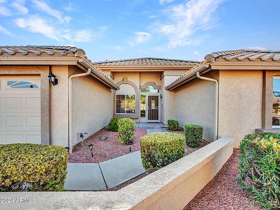 5th image of 8915 W ROSEMONTE Drive