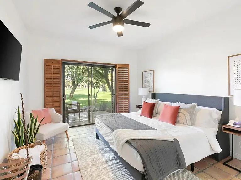 67444 Toltec Ct — Photo 8