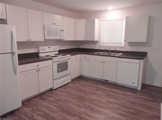 2576 Flat Swamp Rd, Denton, NC 27239