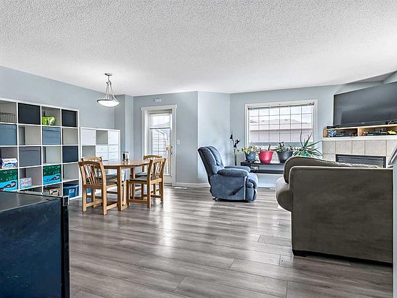 5th image of 156 Canoe Dr SW #27