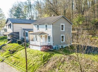 102 Francis St, Coraopolis, PA 15108