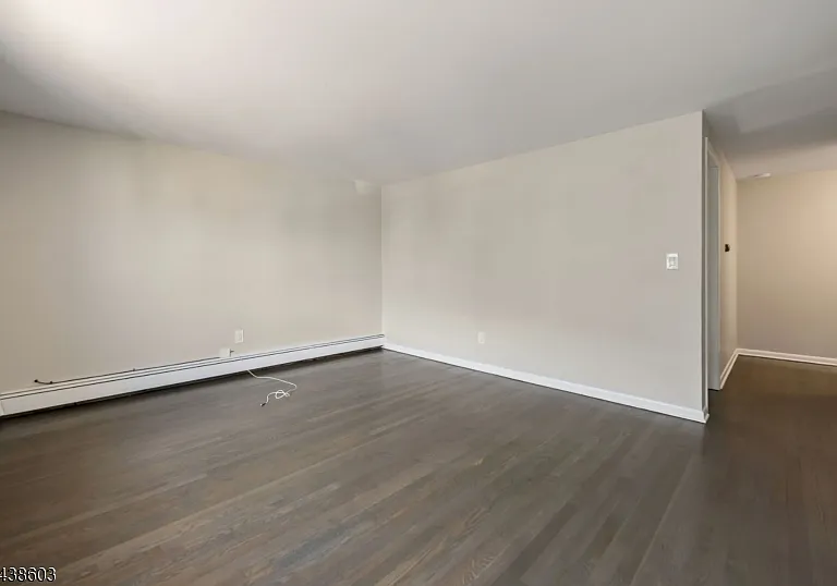 388 Main St — Photo 5