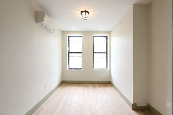 Rented by Exit Realty Supreme | media 16