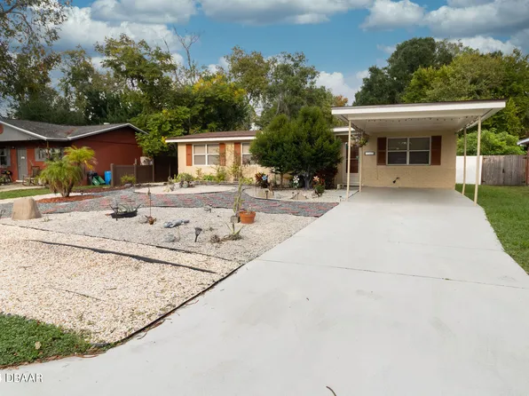 1465 Wildrose Ln, Daytona Beach, FL 32117