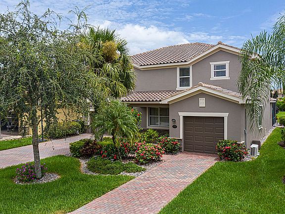 2nd image of 13636 Messino Ct