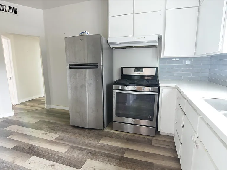 2603 Stanford St #1 — Photo 7
