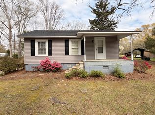 1189 Beech Springs Rd, Pelzer, SC 29669