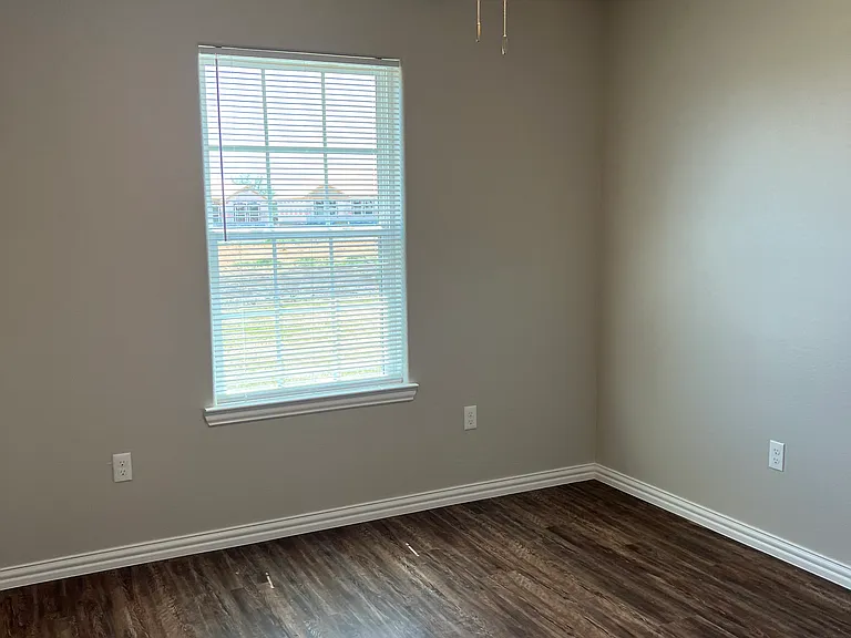 511 Sweet Pea Ln — Photo 6