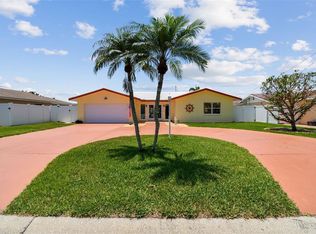 4829 Commonwealth Rd, Palmetto, FL 34221