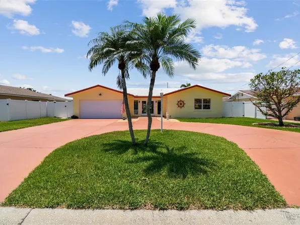 4829 Commonwealth Rd, Palmetto, FL 34221