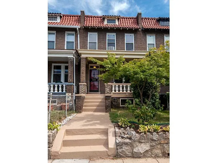 1520 A St NE photo 1