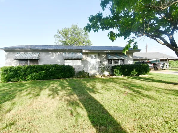 218 County Road 1810, Yantis, TX 75497