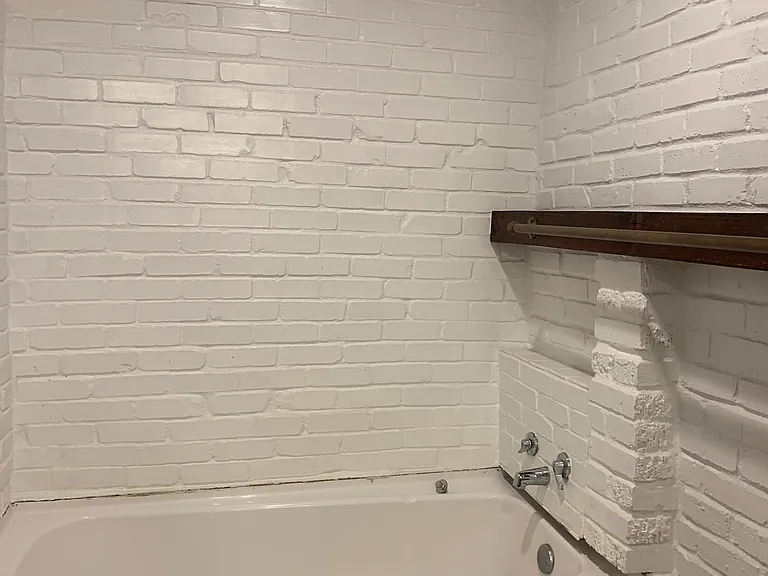 204 W Harrell St #B — Photo 20
