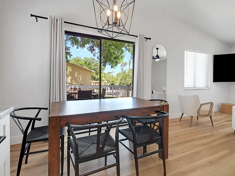 8173 Albatross Rd — Photo 14