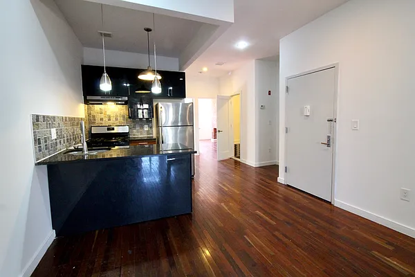 Rented by Superior Homes | media 28