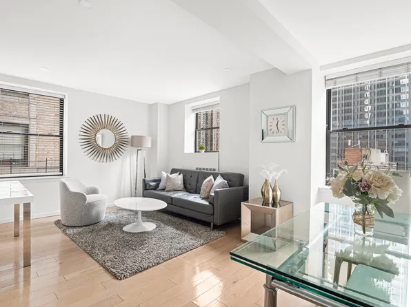 150 West 51st Street image 1 of 7