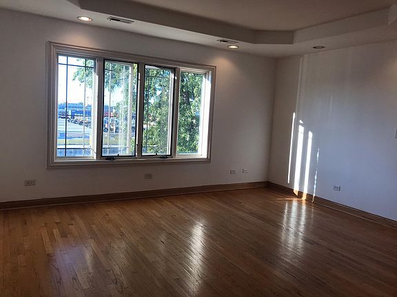 4th image of 5534 W 26th St #2