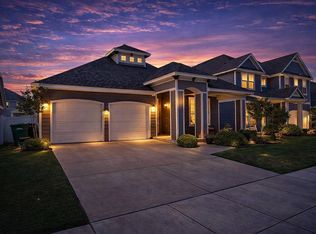 9101 Cranston Ct, Aubrey, TX 76227