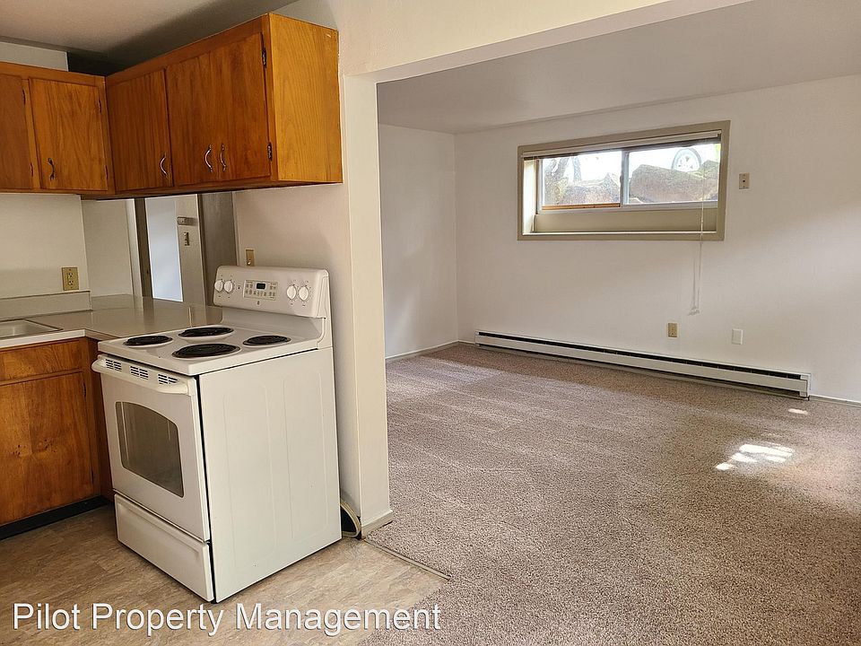 1st image of 5502 15th Ave NE APT 3