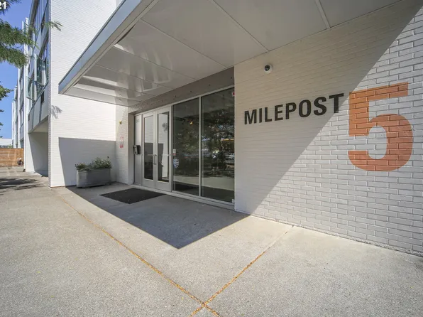 900 NE 81st Ave Unit 309, Portland, OR 97213