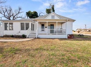 1123 E Oklahoma Ave, Guthrie, OK 73044