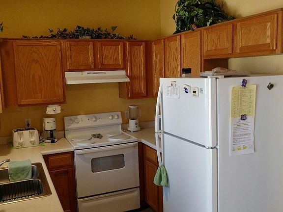 3rd image of 17201 N 16th Dr APT 2