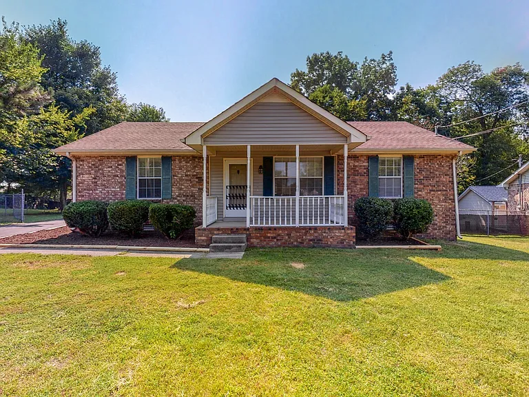 125 Kristen Ct — Photo 24