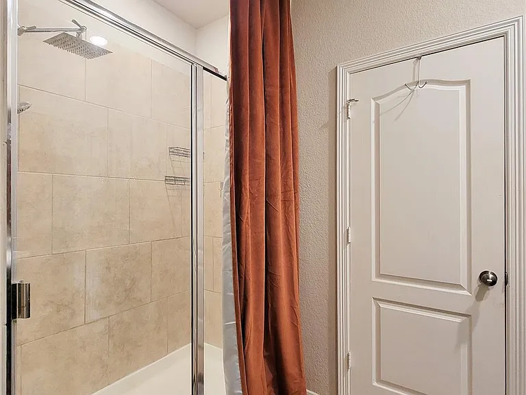 24802 Winema Woods Ln — Photo 21