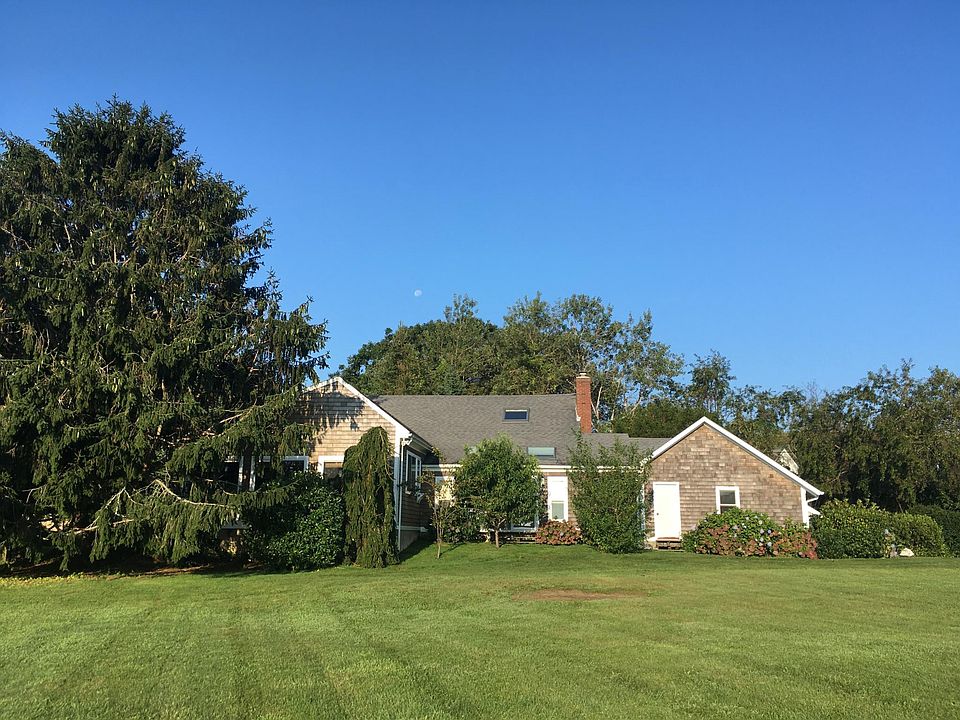 121 Howland Ave, Middletown, RI 02842 Zillow