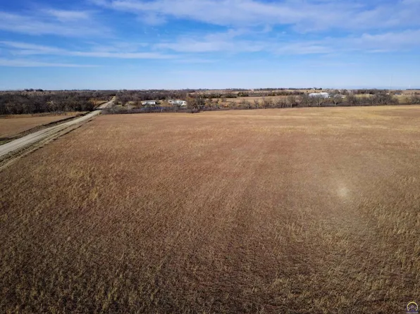 2200 Burlingame Rd, Emporia, KS 66801
