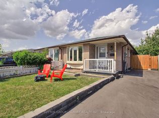 7641 Anaka Dr, Mississauga, ON L4T 3H8