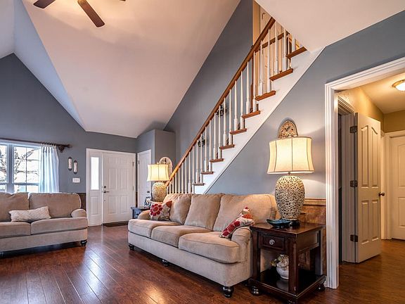 10603 Melchester Pl-21