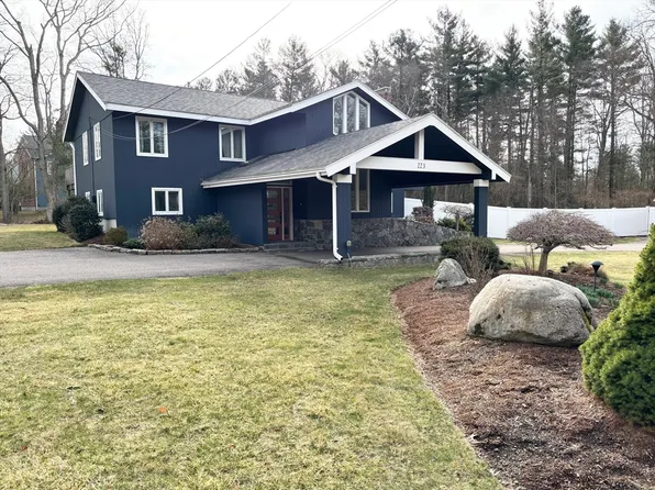 223 Poquanticut Ave, North Easton, MA 02356