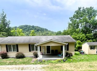 139 Sprocket Ln, Valley Grove, WV 26060