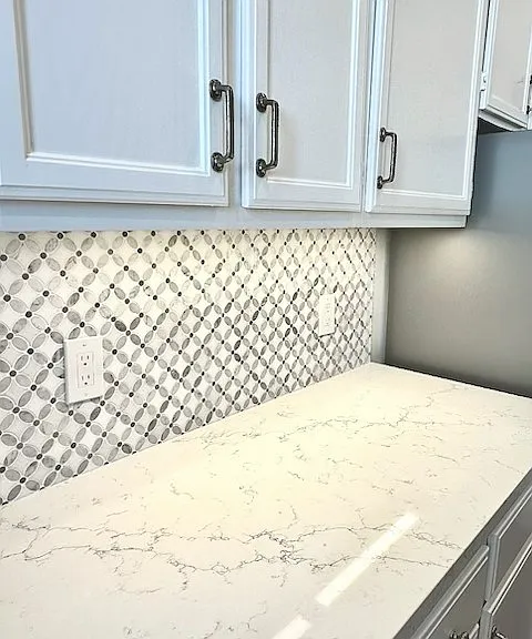 Unit #504 stunning custom kitchen backsplash