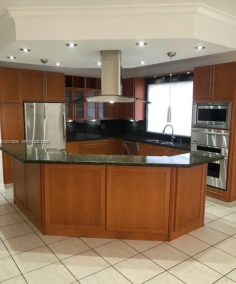 9910 SW 23rd St — Photo 7