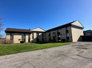 15412 maple park drive, Maple Heights, OH 44137