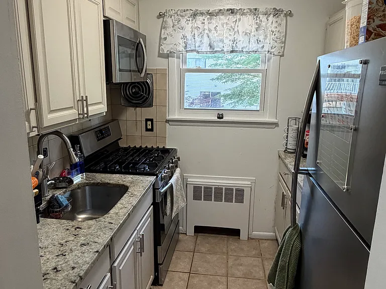 169 Bolmer Ave #2 — Photo 7