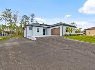 4165 43rd Ave NE, Naples, FL 34120