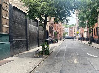 21 Leroy St APT 1, New York, NY 10014