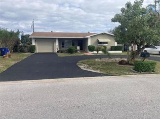 4262 Foss Rd, Lake Worth, FL 33461