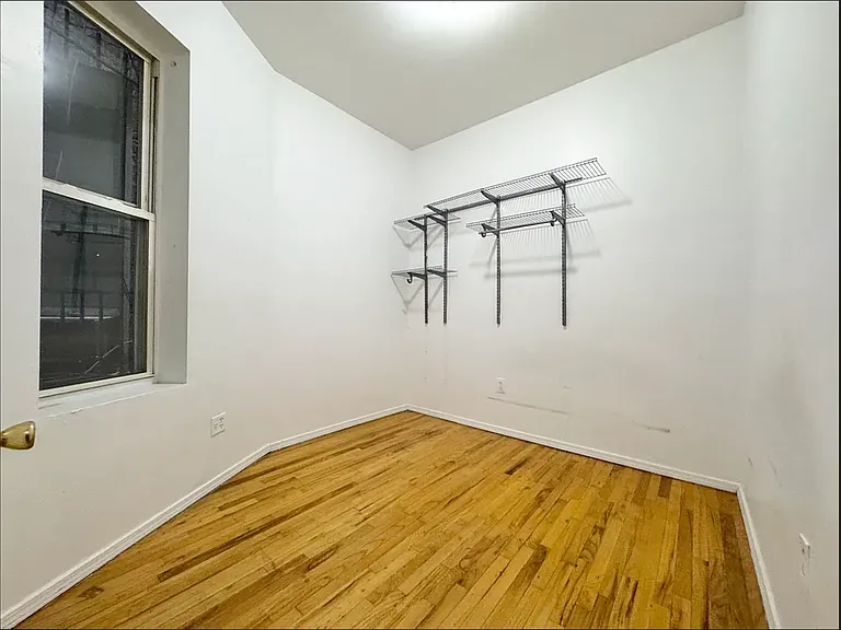 5 Macdonough St #3L — Photo 6
