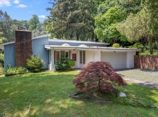 31 Ormont Rd, Chatham, NJ 07928